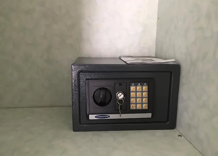 بيت شباب & Murgle ليوبليانا