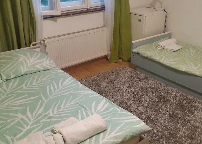 بيت شباب & Murgle *